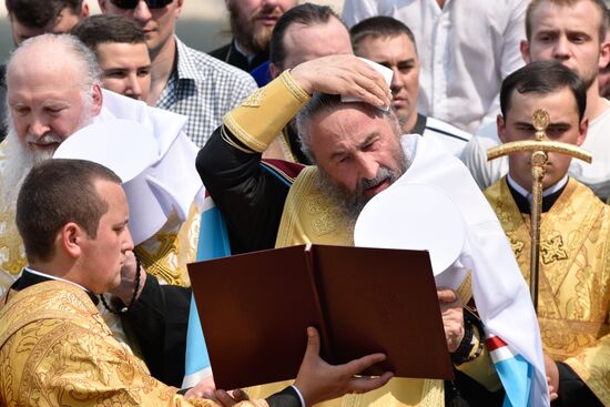 Всеукраинский крестный ход мира, любви и молитвы за Украину