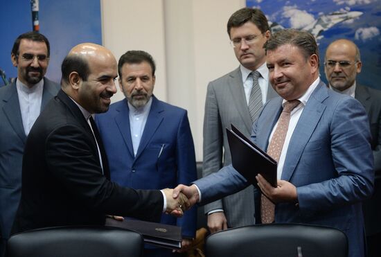 Встреча главы Минэнерго А. Новака и министра связи и информационных технологий Ирана М. Ваэзи