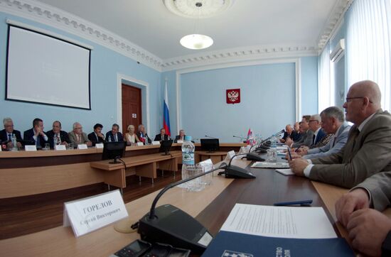 Прибытие делегации французских парламентариев в Севастополь