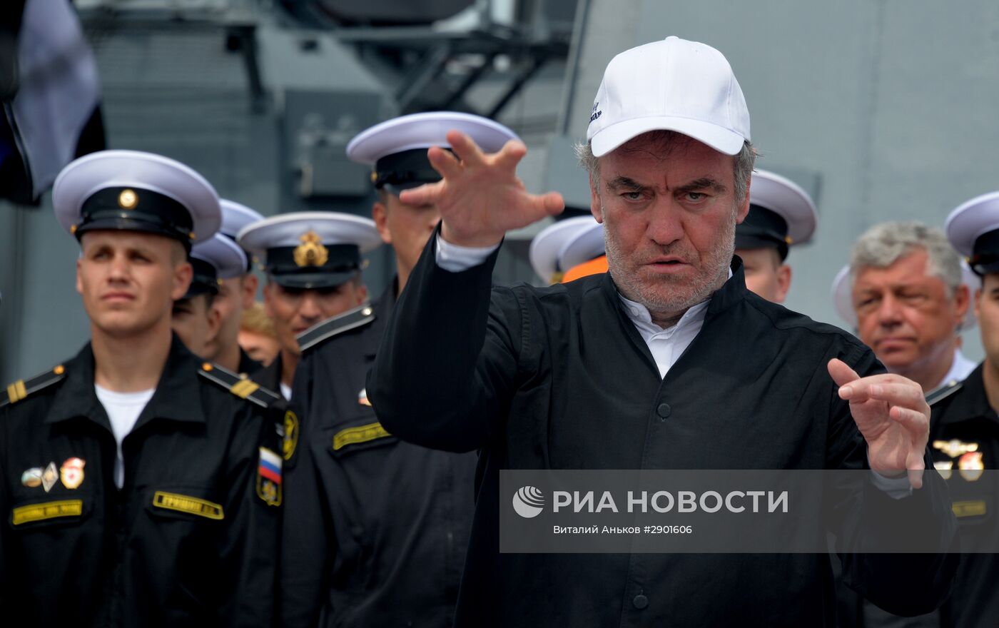Празднование Дня ВМФ в городах России