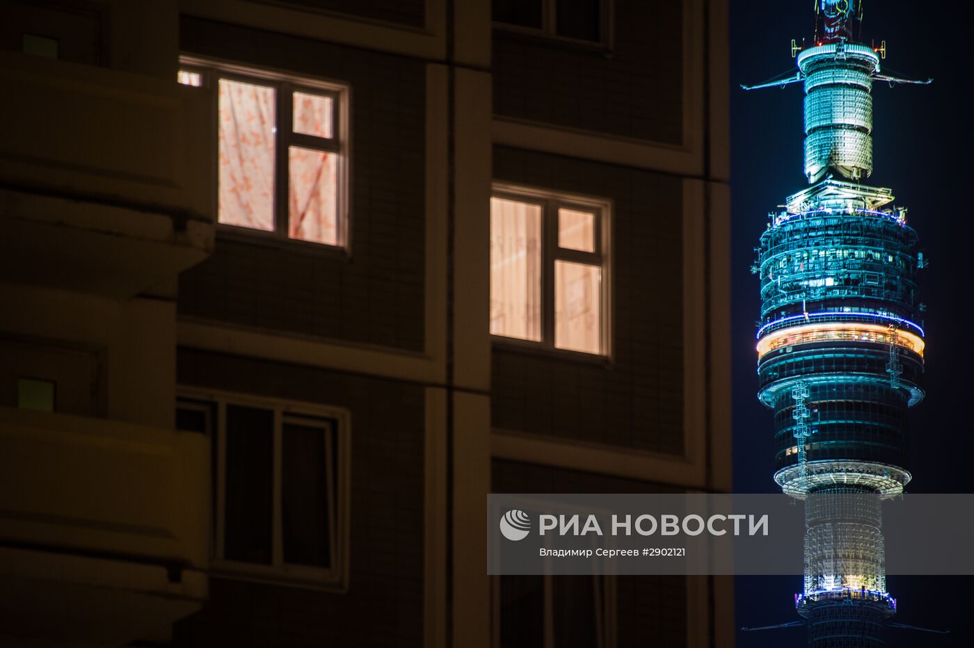 Останкинская телебашня в Москве