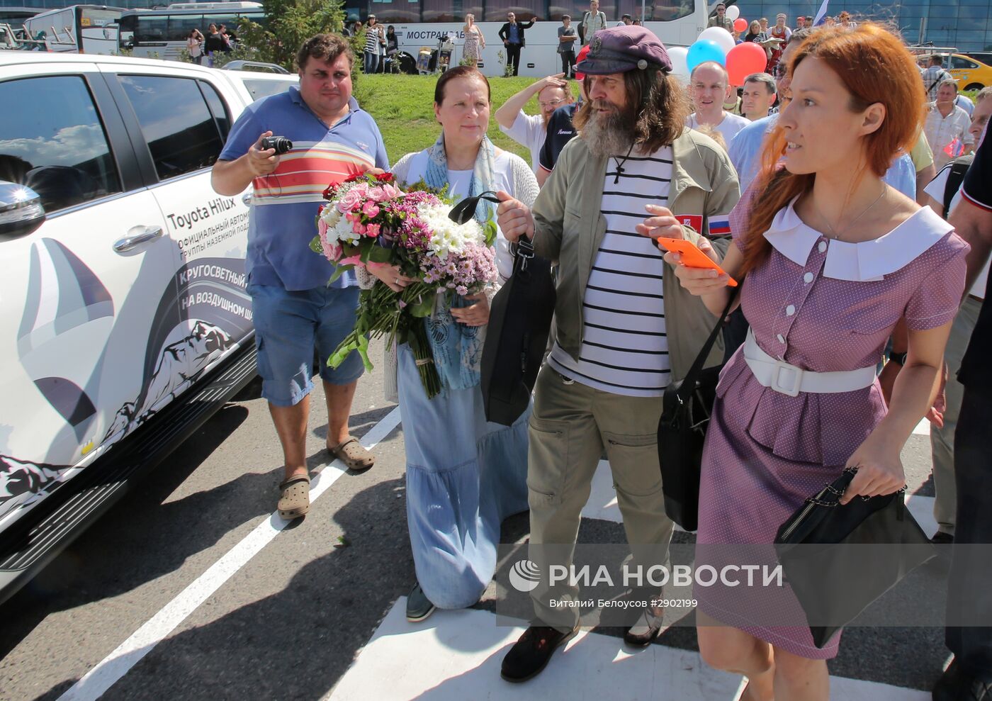 Встреча Федора Конюхова после рекордного перелета на воздушном шаре вокруг земли