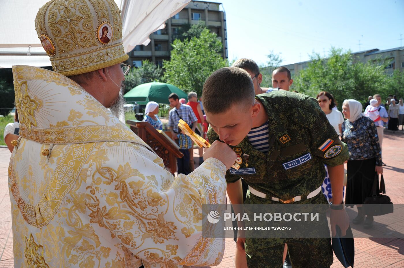 Празднование дня ВДВ в городах России