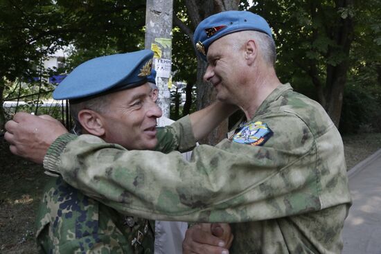 Празднование дня ВДВ в городах России