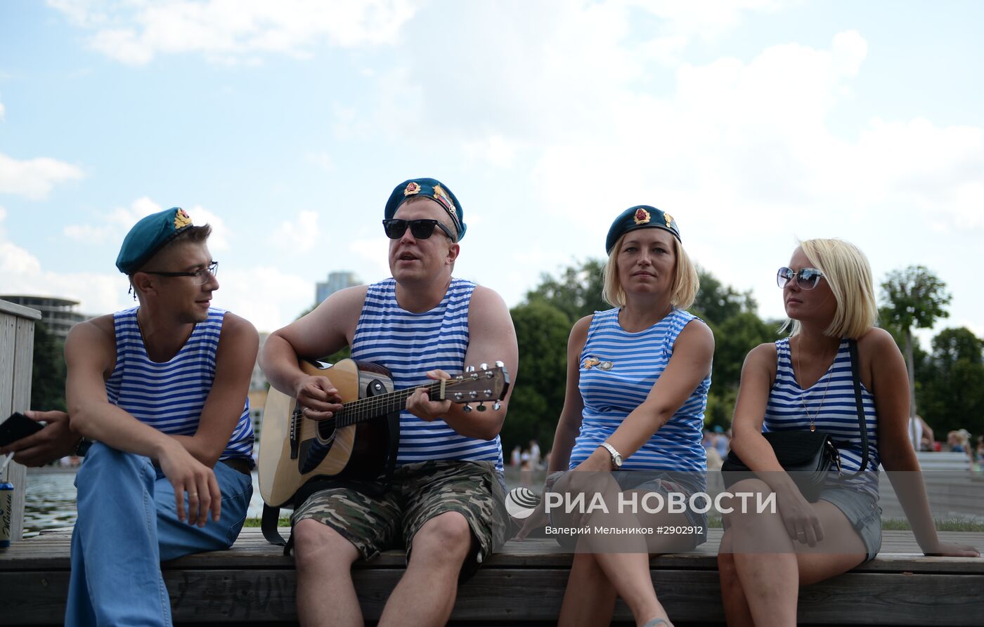 Празднование дня ВДВ в Москве