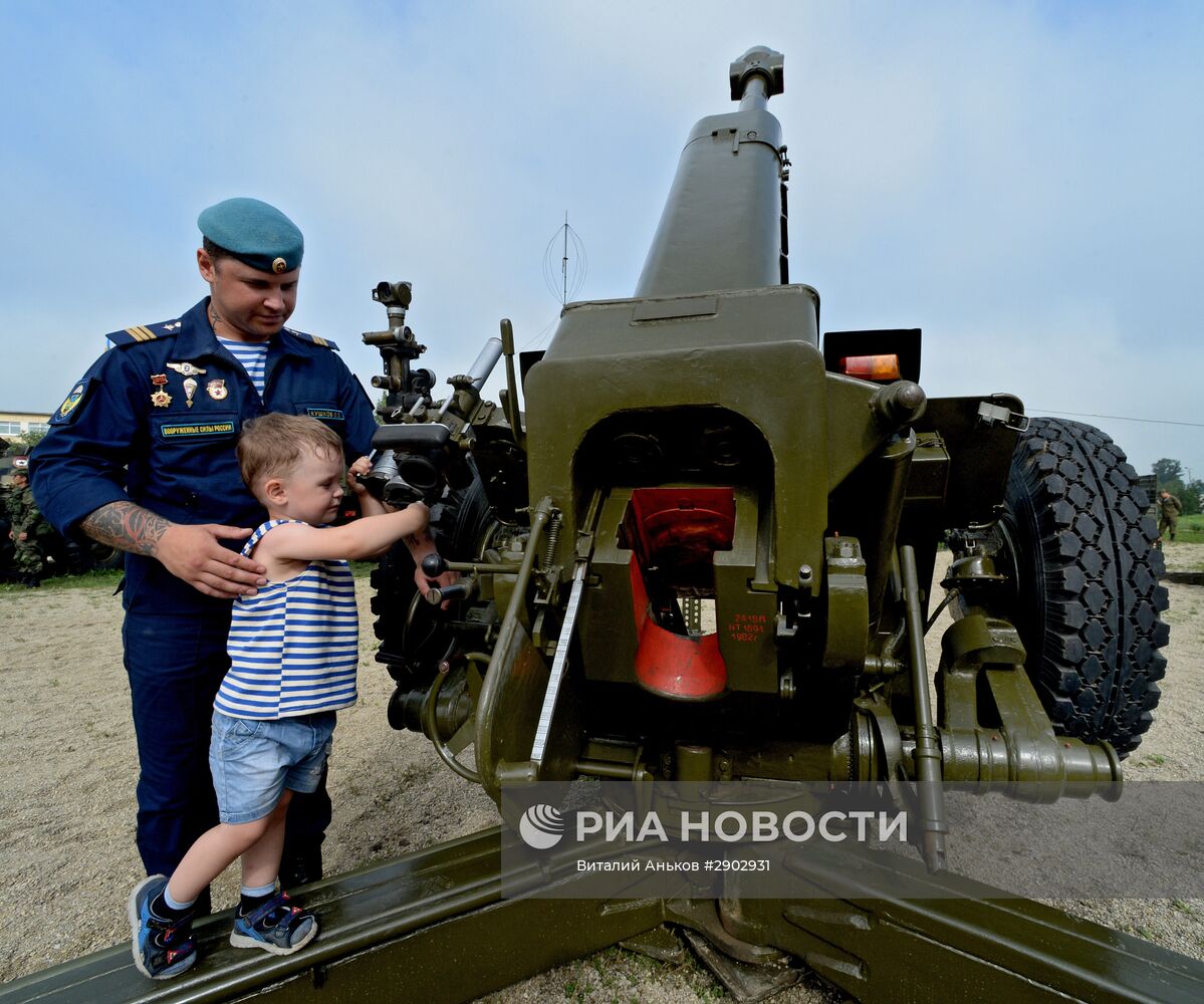 Празднование дня ВДВ в городах России