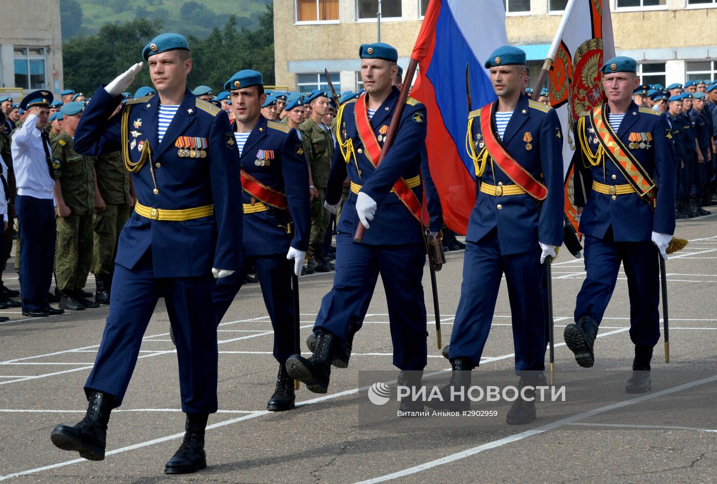 Празднование дня ВДВ в городах России