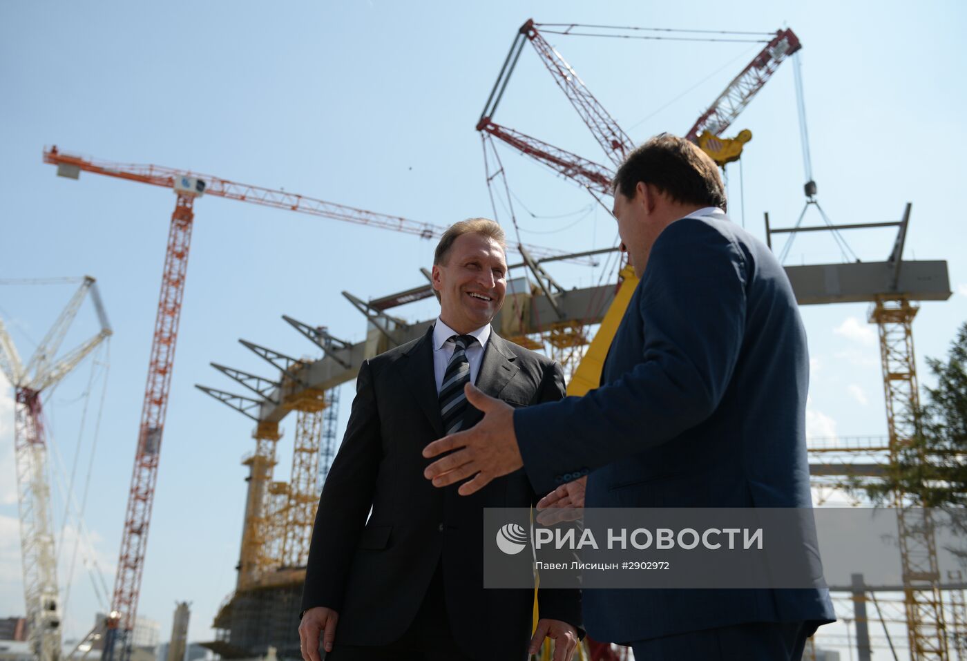Первый вице-премьер РФ И. Шувалов посетил объекты ЧМ-2018 в Екатеринбурге