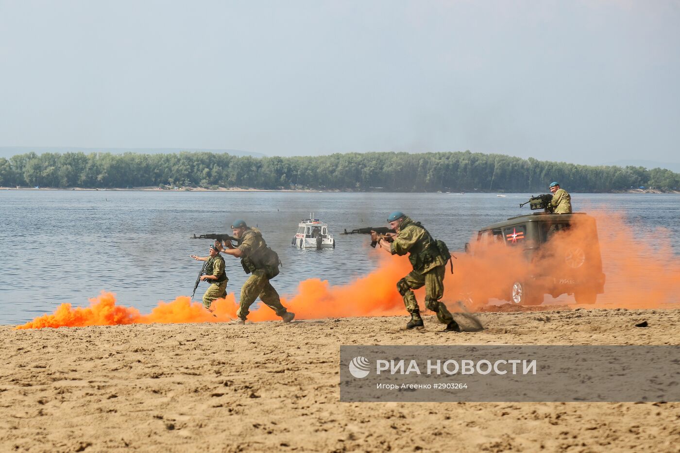 Празднование дня ВДВ в городах России