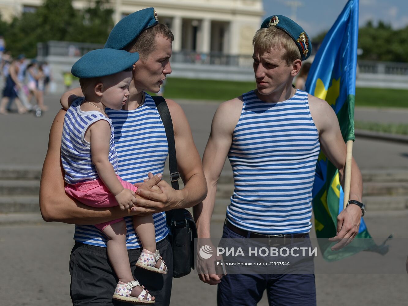 Празднование дня ВДВ в Москве