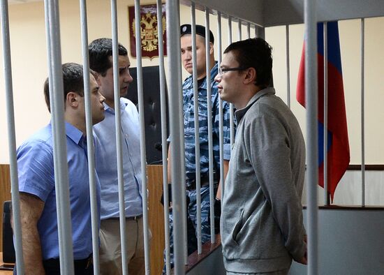 Рассмотрение жалобы на возбуждение уголовного дела в отношении Д. Никандрова