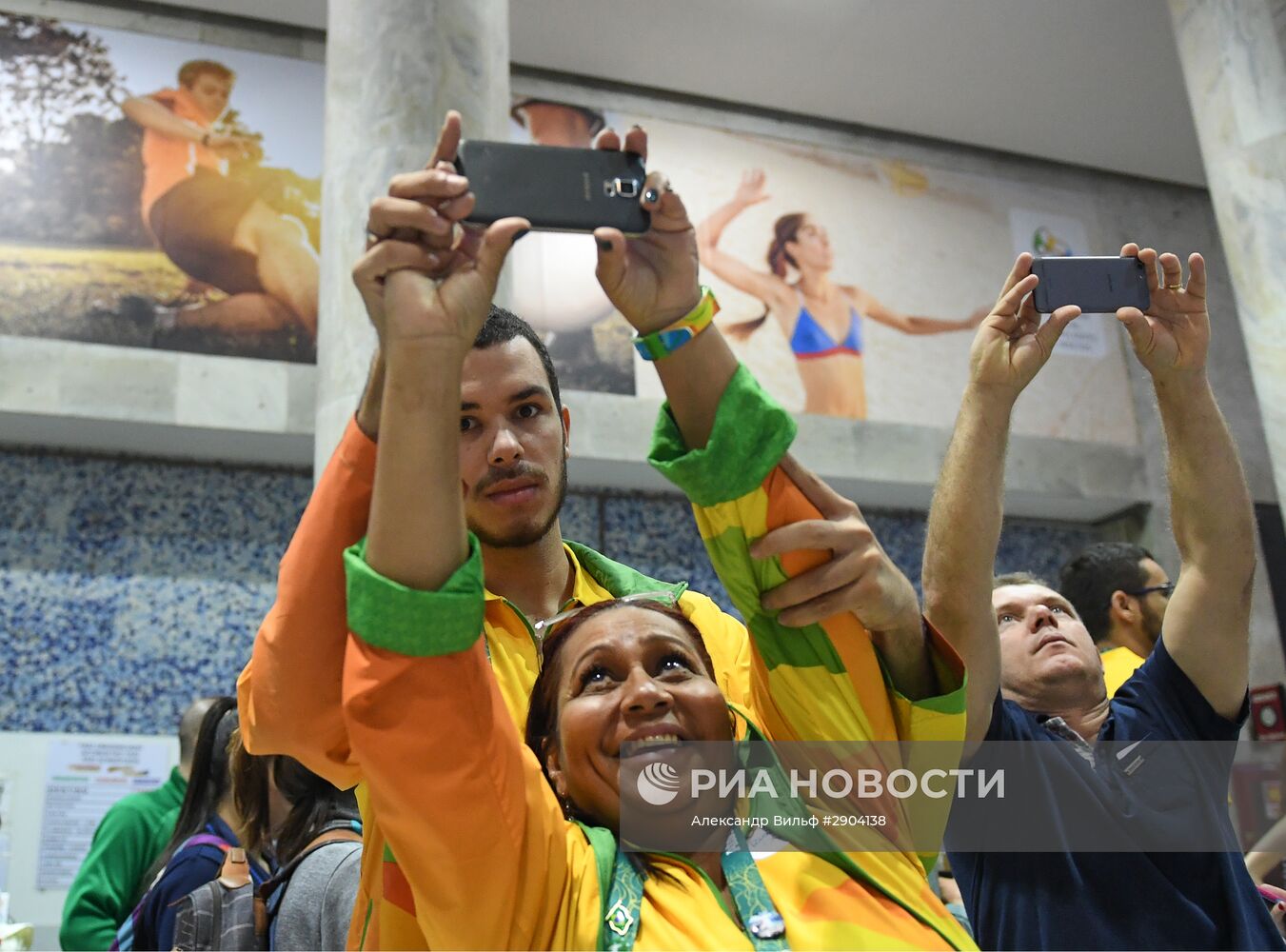 Российские пловцы прилетели на Олимпиаду в Рио-де-Жанейро