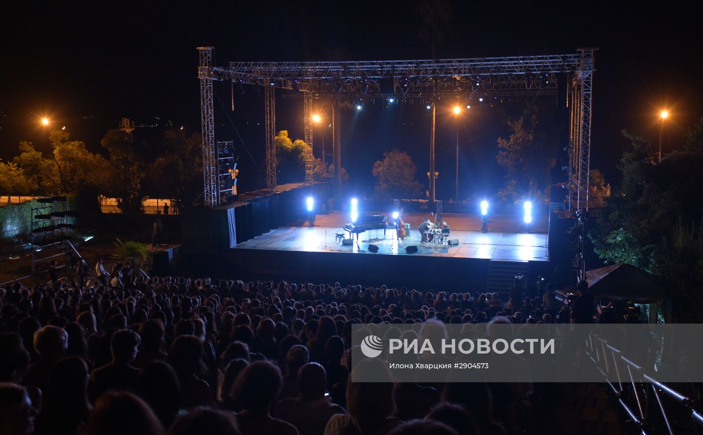 Выступление Даниила Крамера в рамках фестиваля "Хибла Герзмава приглашает.." в Абхазии