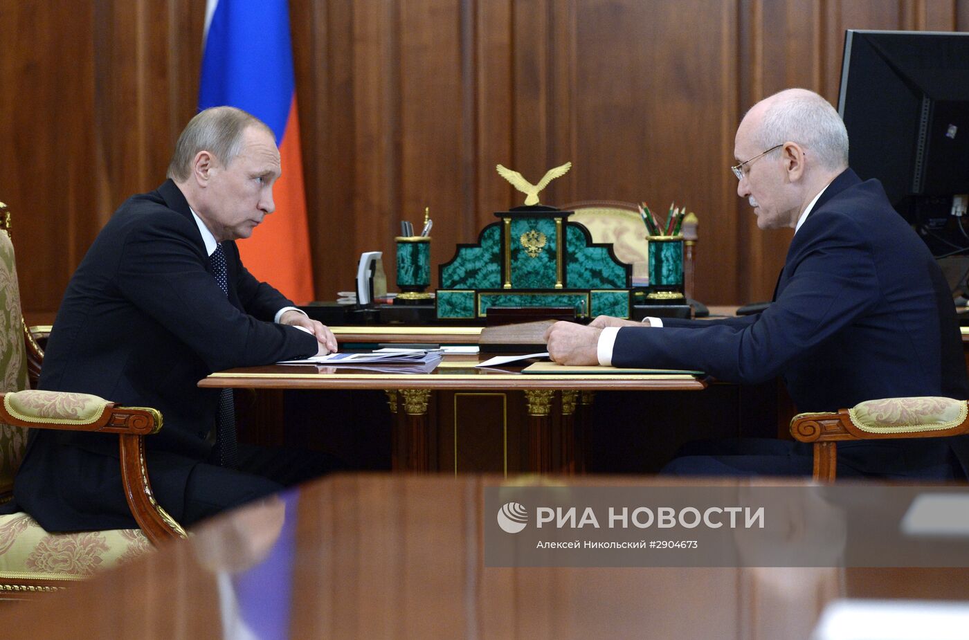 Президент РФ В. Путин встретился с главой Башкирии Р. Хамитовым