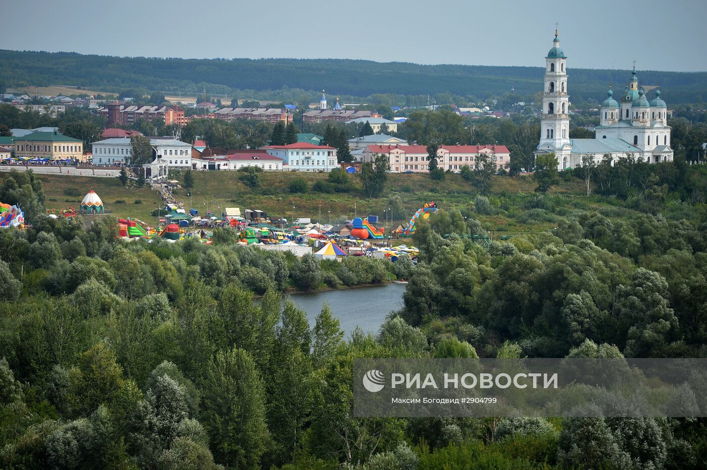 Всероссийская Спасская ярмарка и Фестиваль колокольного звона в Елабуге