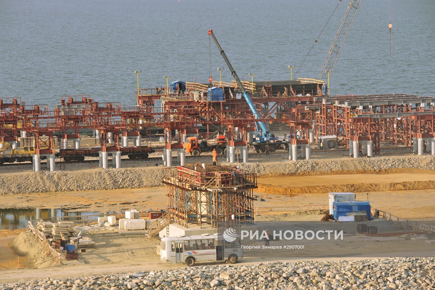 Строительство Керченского моста в Крыму