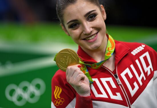 Олимпиада 2016. Спортивная гимнастика. Женщины. Разновысокие брусья