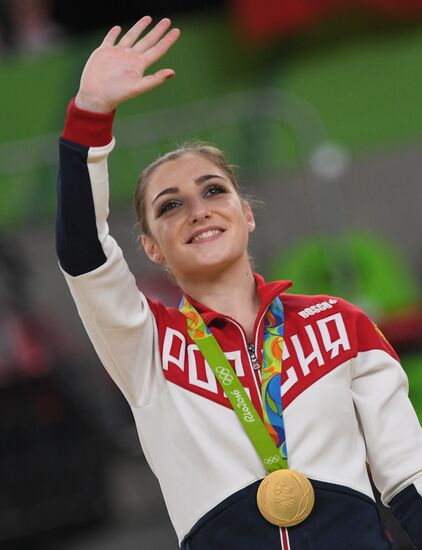 Олимпиада 2016. Спортивная гимнастика. Женщины. Разновысокие брусья