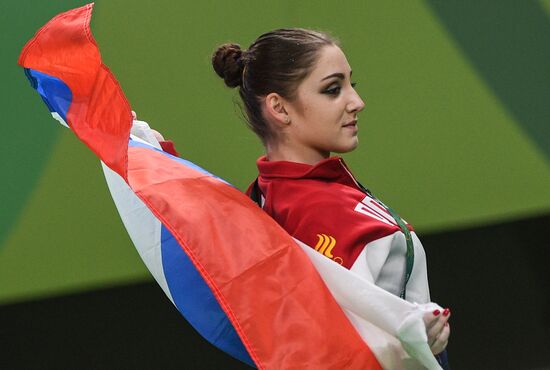 Олимпиада 2016. Спортивная гимнастика. Женщины. Разновысокие брусья