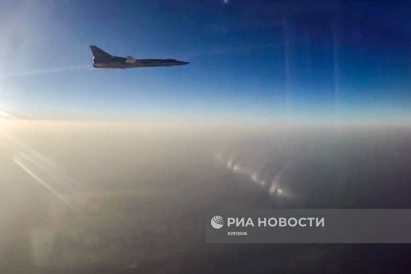 Нанесение авиаудара самолетами ТУ-22М3 по объектам террористов в Сирии