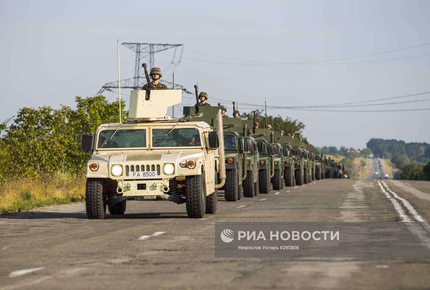 Репетиция парада военной техники ко Дню независимости Молдавии