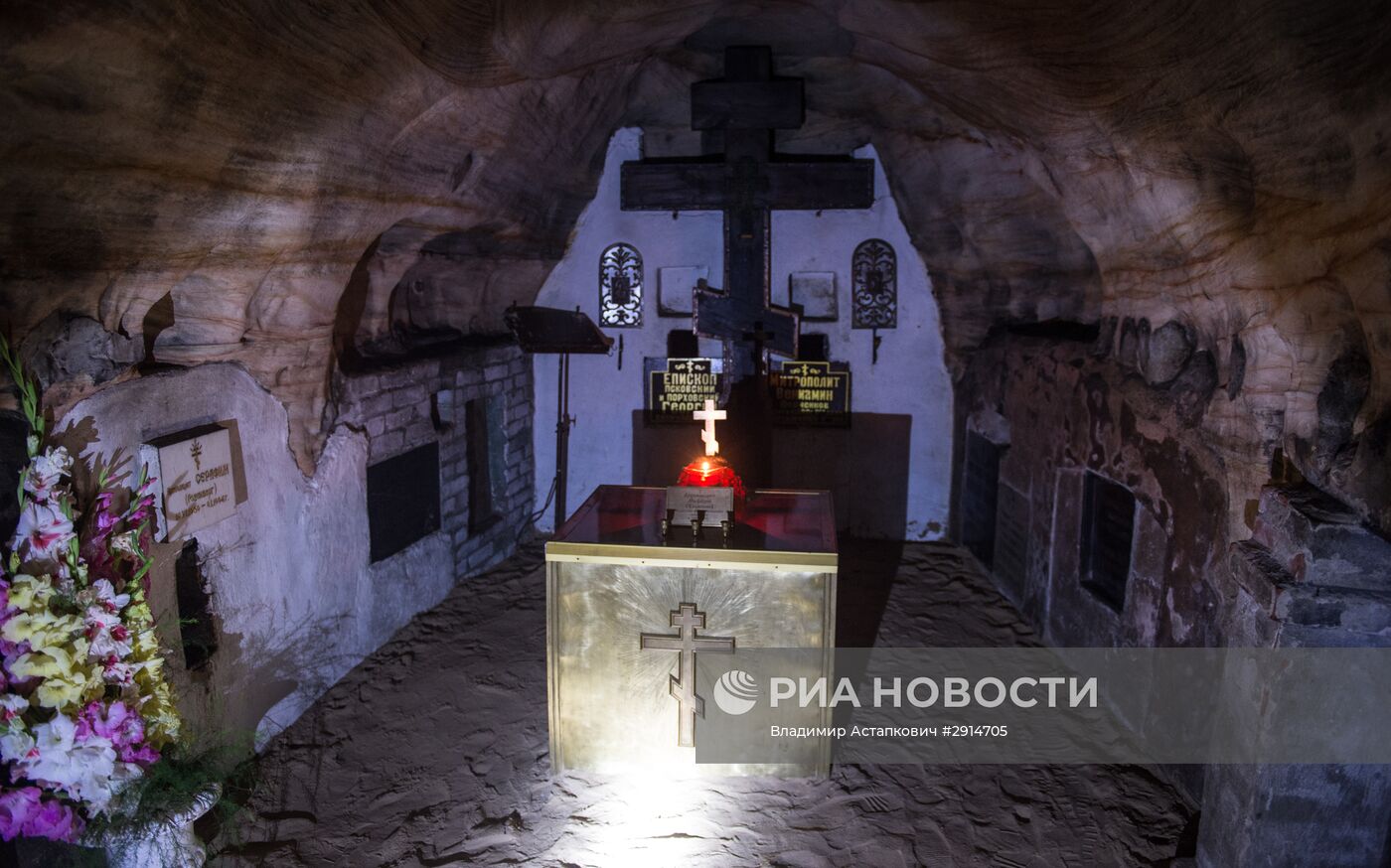 Свято-Успенский Псково-Печерский монастырь в Псковской области