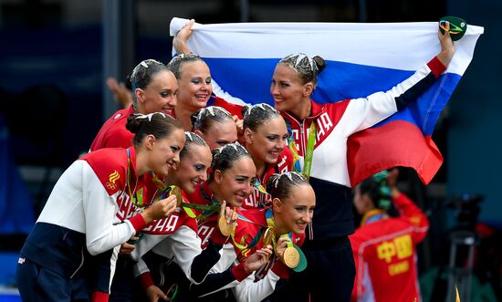 Олимпиада 2016. Синхронное плавание. Группы. Произвольная программа