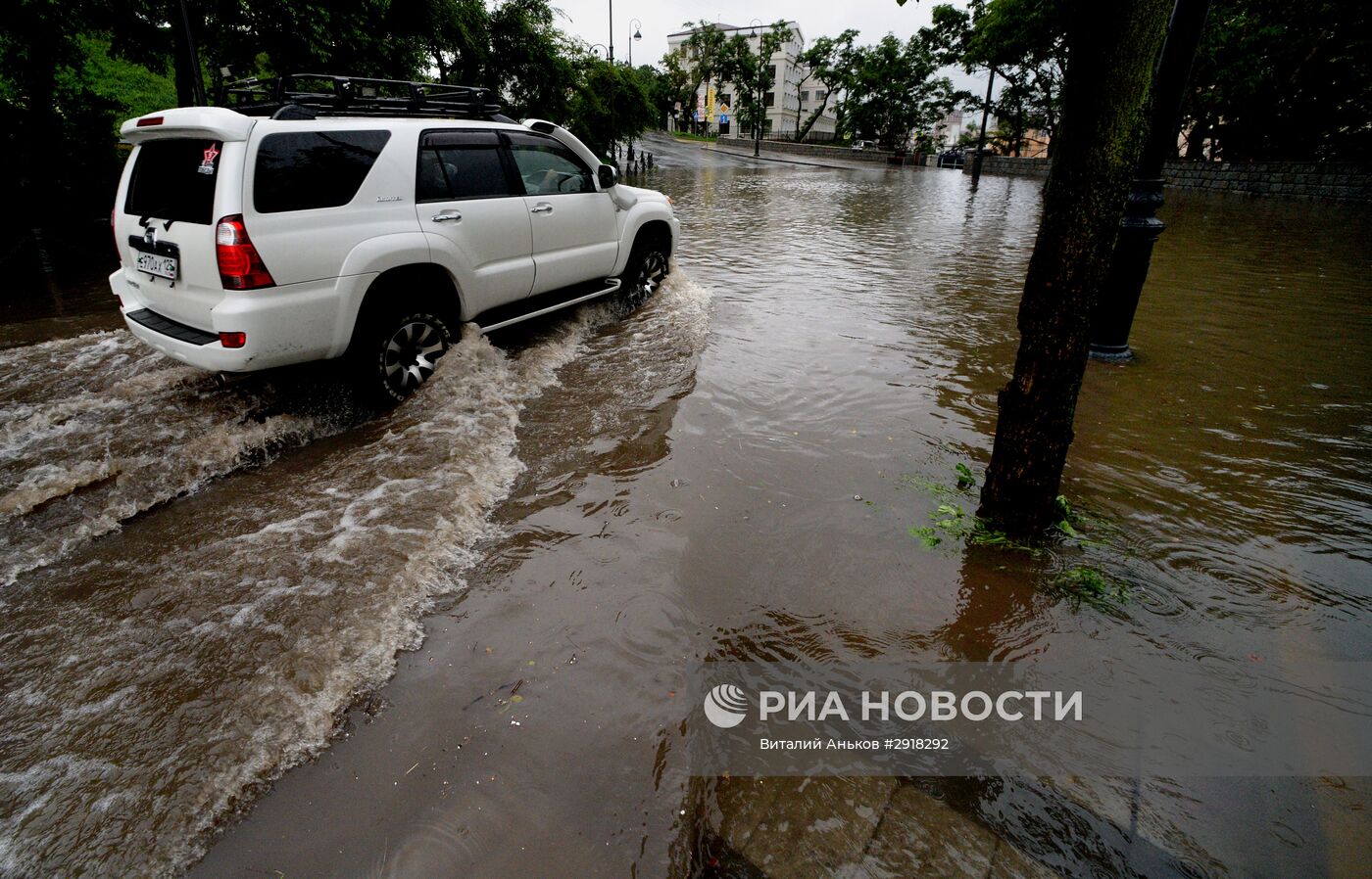 Проливные дожди во Владивостоке