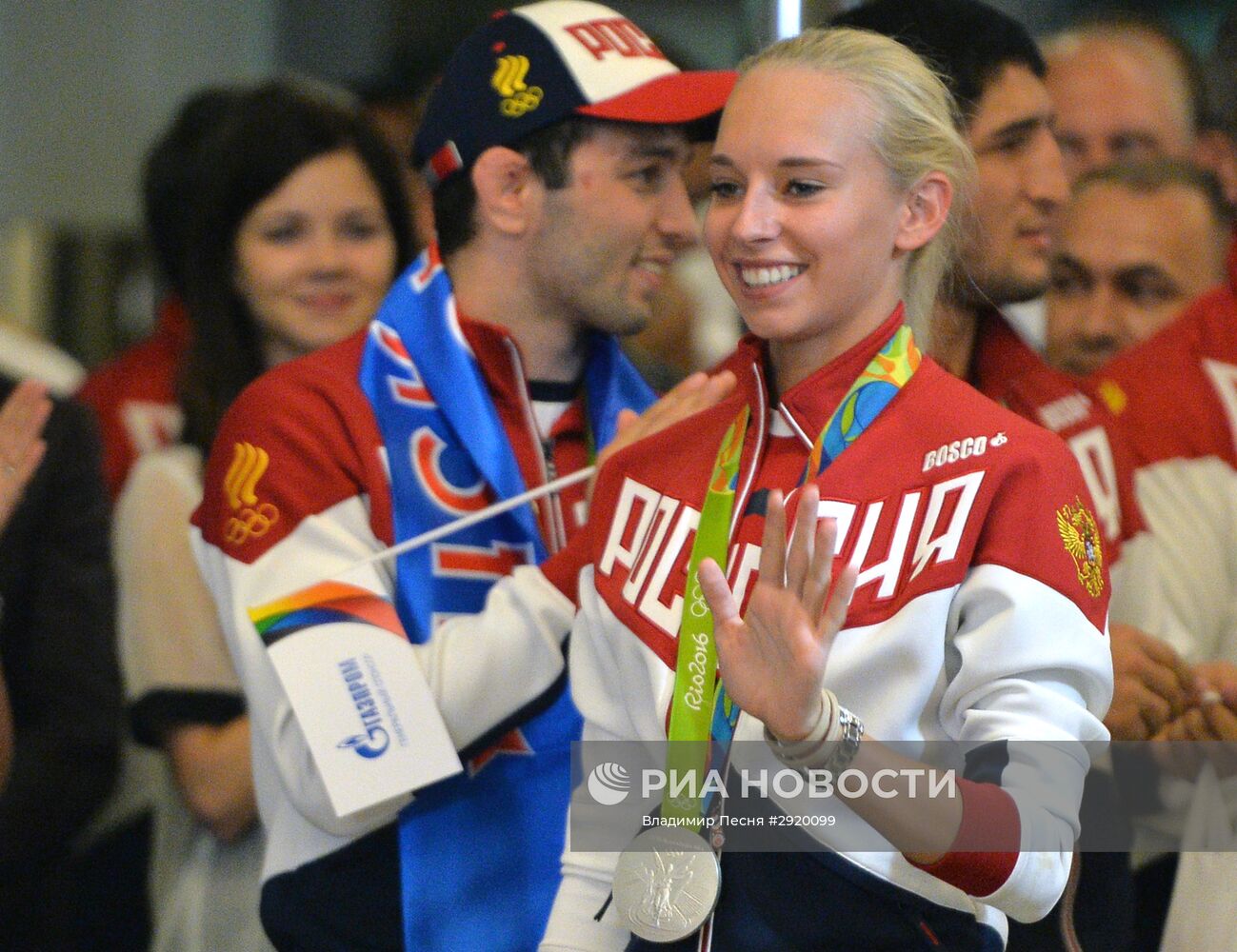 Встреча "золотого рейса" с чемпионами и призерами XXXI Олимпийских игр