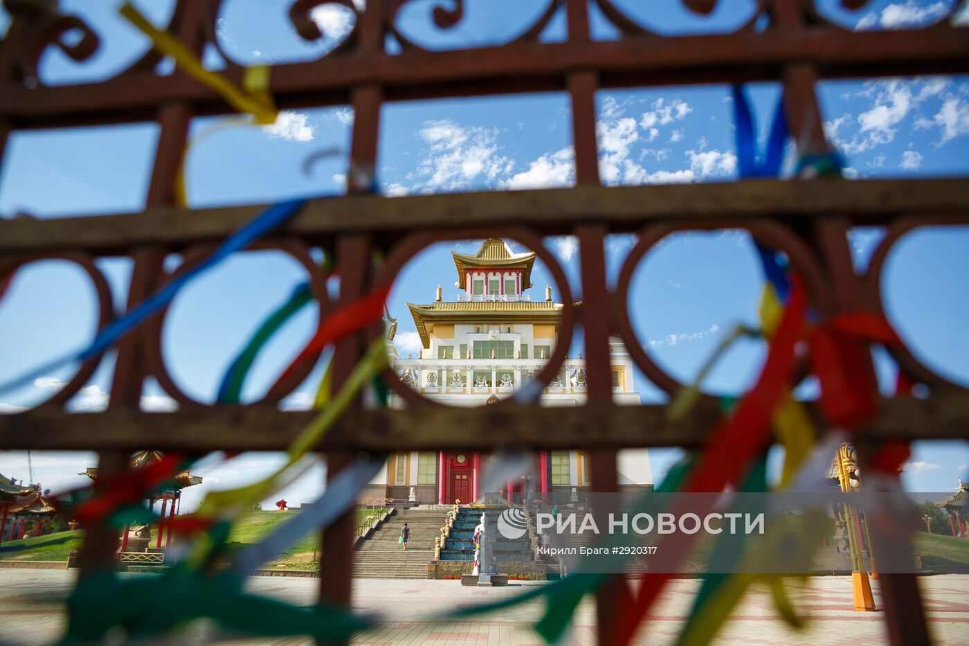 Буддийские храмы города Элисты