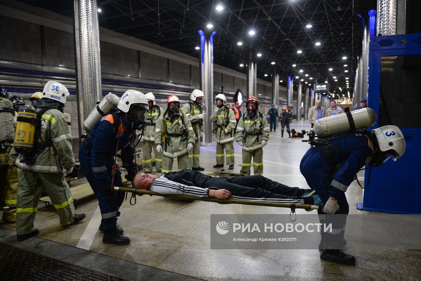 Учения МЧС в новосибирском метро