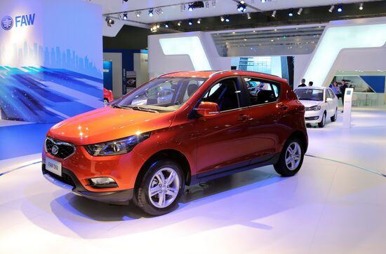 Московский международный автомобильный салон-2016. День второй