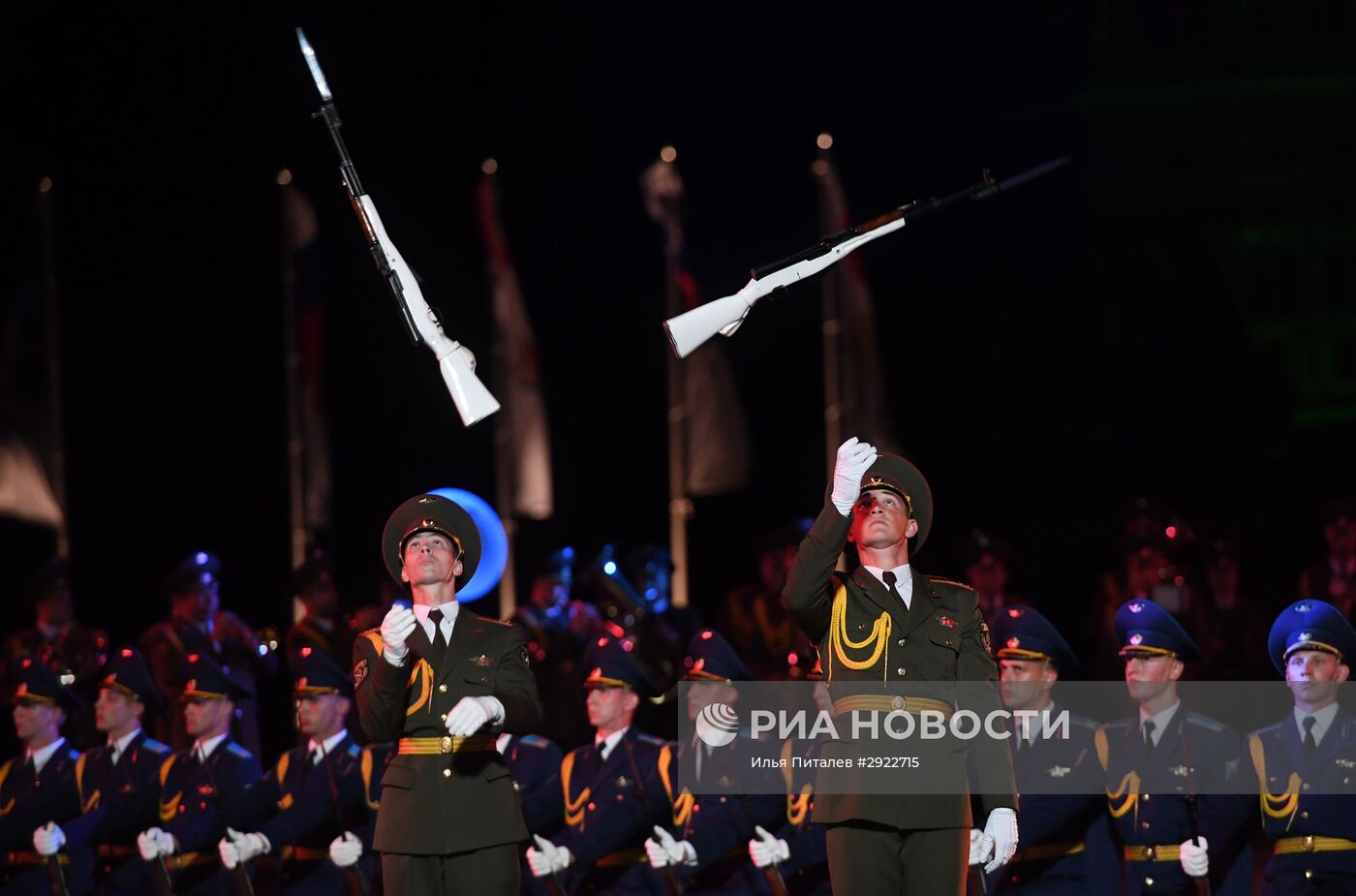 Открытие Международного военно-музыкального фестиваля "Спасская башня - 2016"