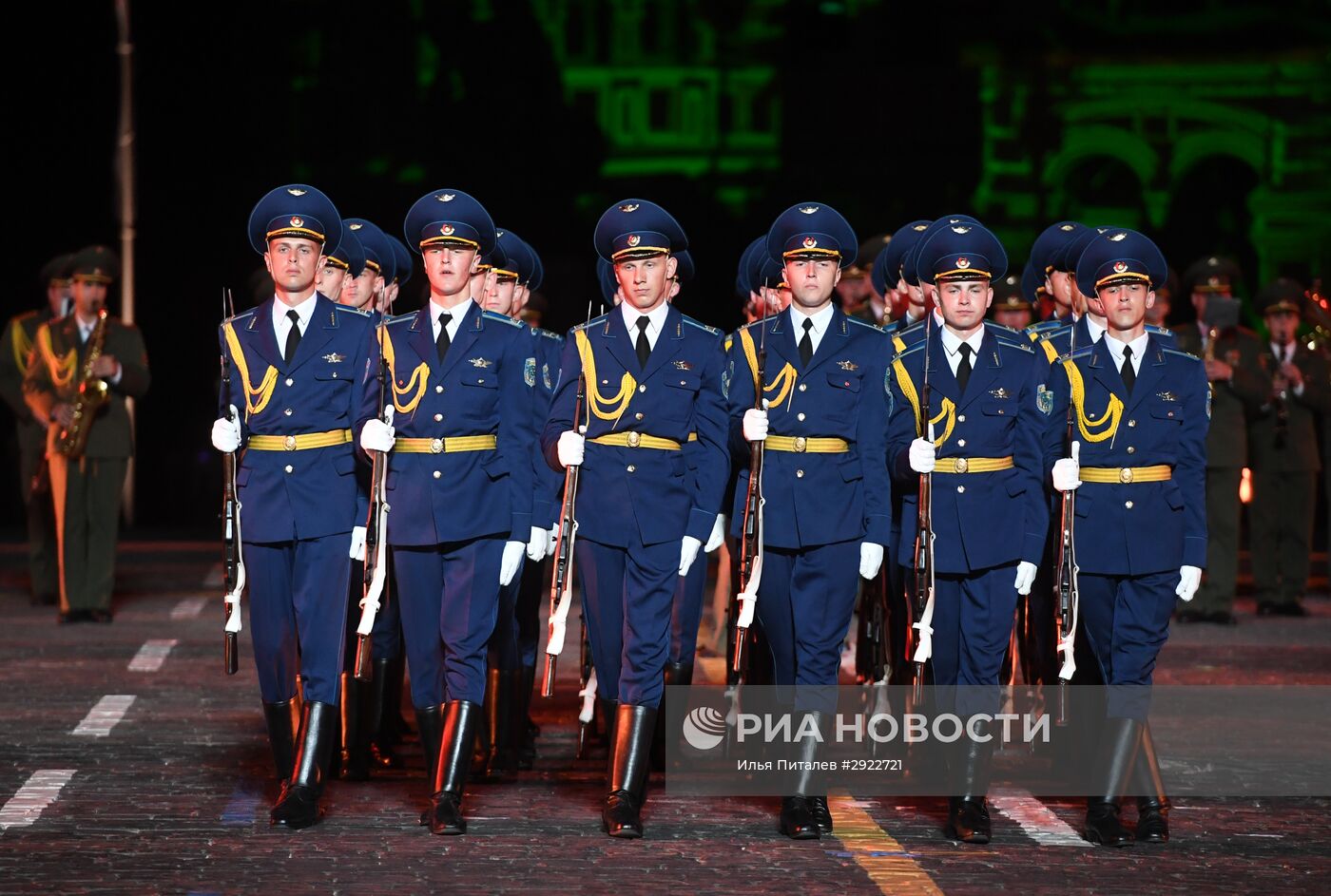 Открытие Международного военно-музыкального фестиваля "Спасская башня - 2016"