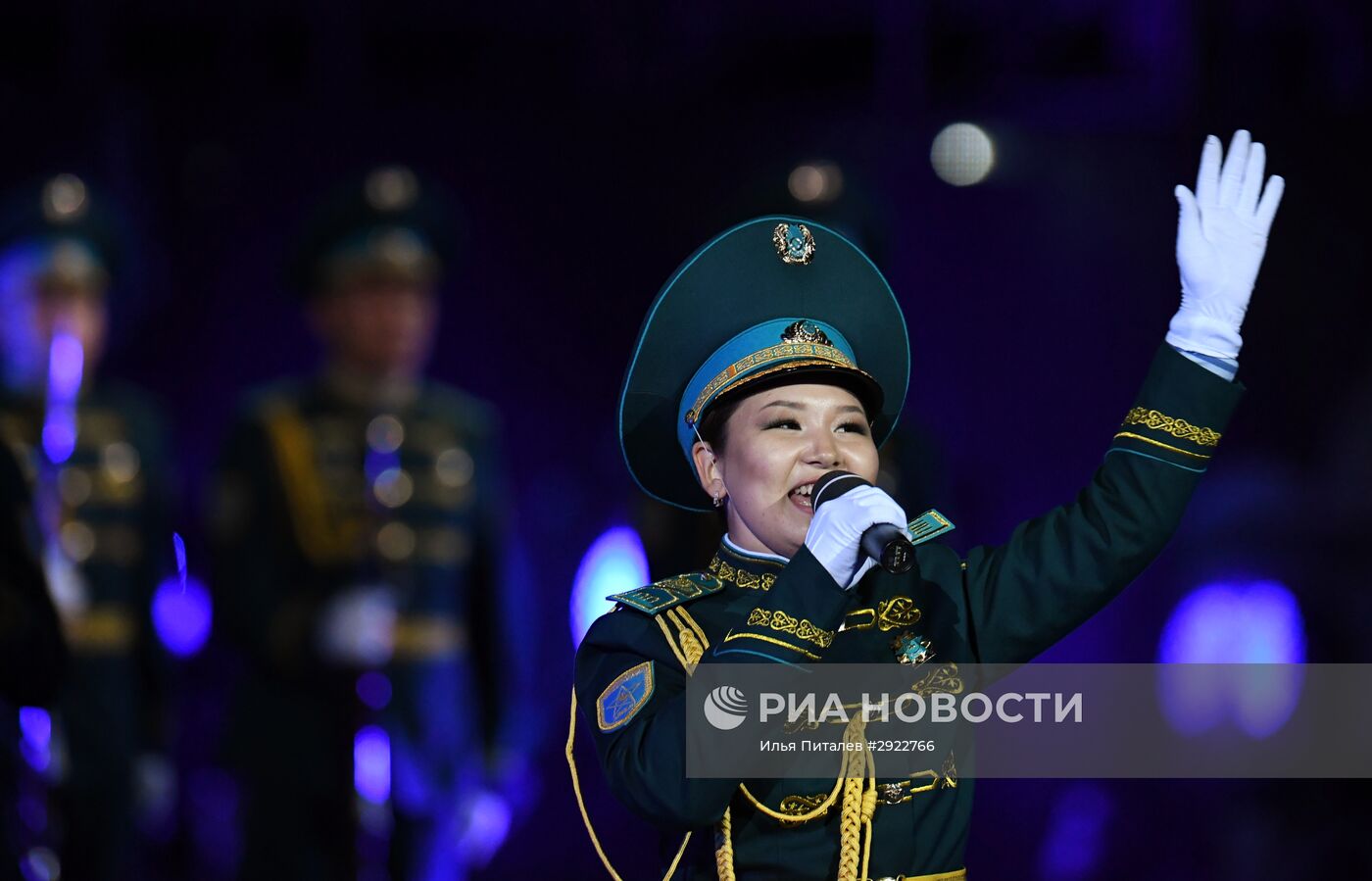 Открытие Международного военно-музыкального фестиваля "Спасская башня - 2016"