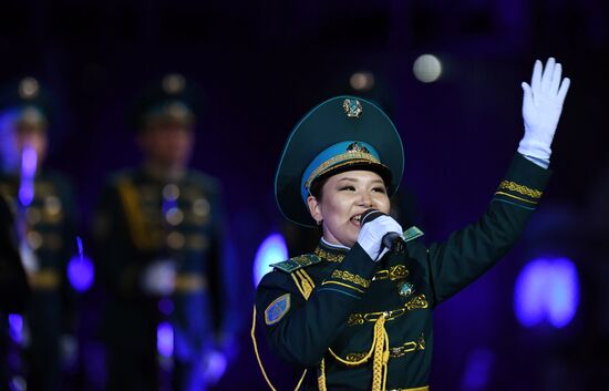 Открытие Международного военно-музыкального фестиваля "Спасская башня - 2016"