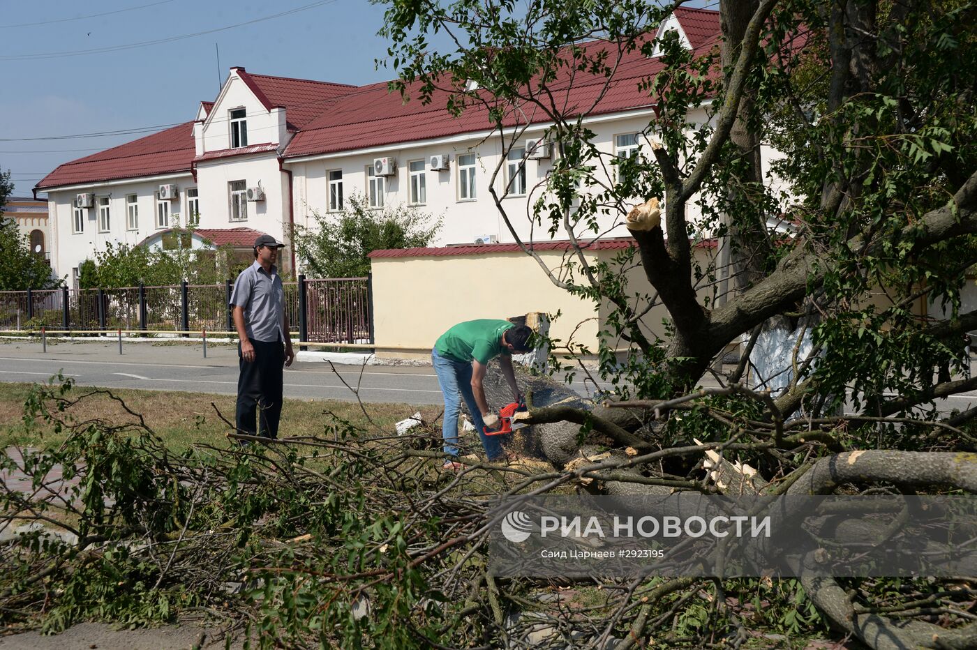 Последствия урагана в Грозном