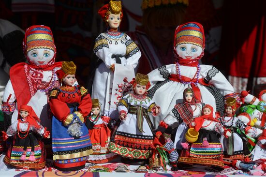 V Межрегиональный фестиваль славянского искусства "Русское поле"