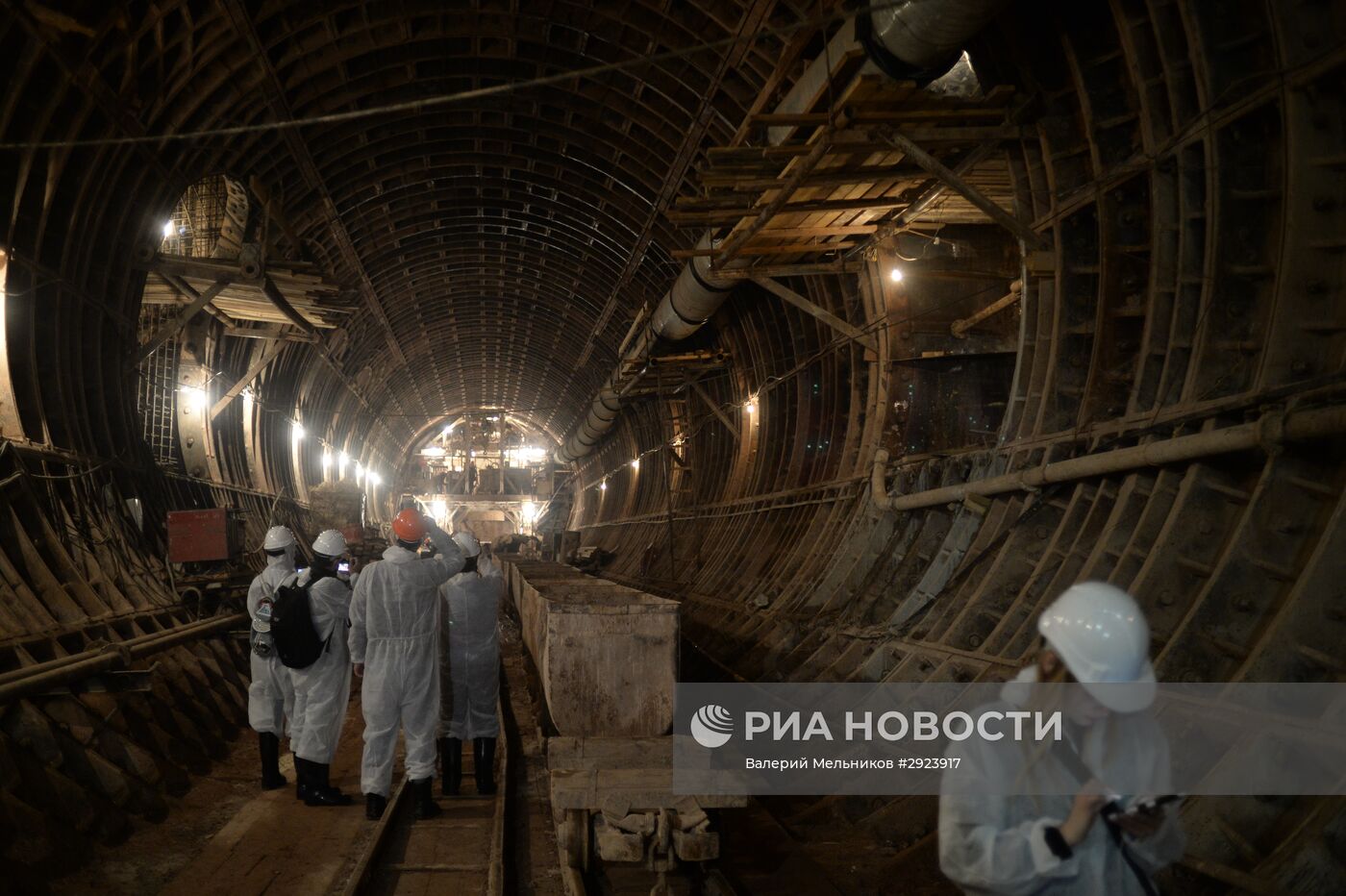 Строительство станции метро "Окружная" в Москве