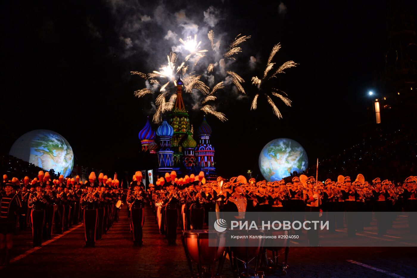 Международный военно-музыкальный фестиваль "Спасская башня - 2016". День третий