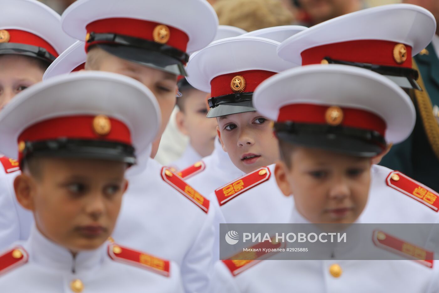 Начало учебного года в школах России