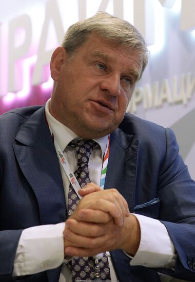 Восточный экономический форум. День первый