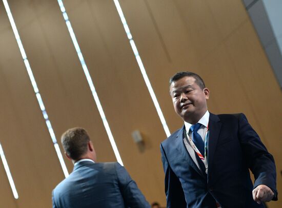 Восточный экономический форум. День первый