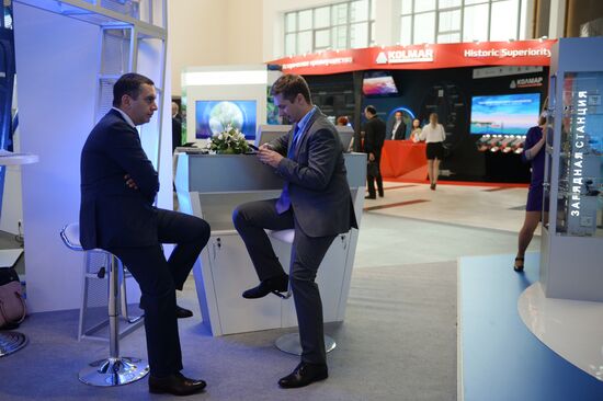 Восточный экономический форум. День первый