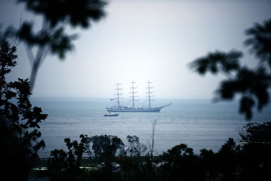 Восточный экономический форум. День первый