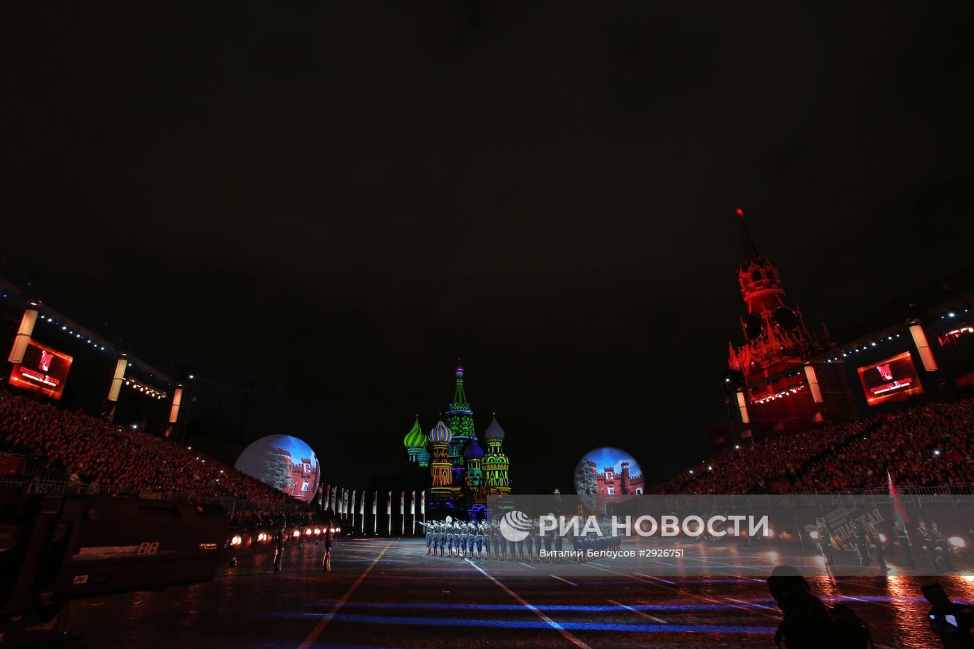 Продолжается Международный военно-музыкальный фестиваль "Спасская Башня - 2016"