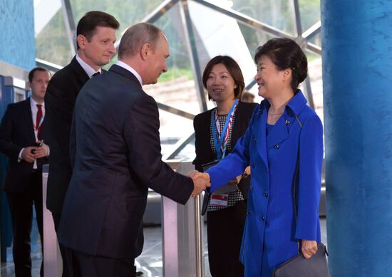 Рабочая поездка президента РФ В. Путина в Дальневосточный федеральный округ