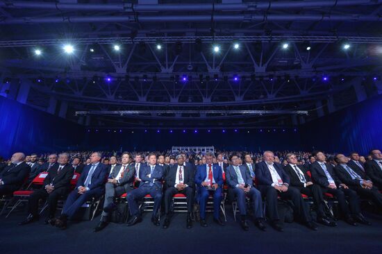 Рабочая поездка президента РФ В. Путина в Дальневосточный федеральный округ