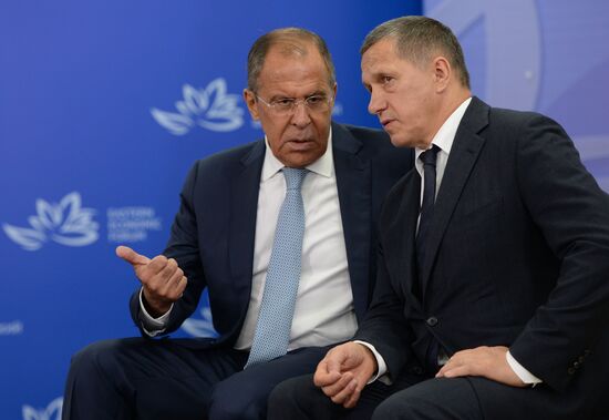 Рабочая поездка президента РФ В. Путина в Дальневосточный федеральный округ