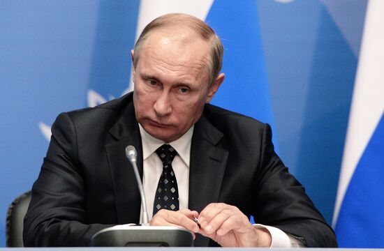 Рабочая поездка президента РФ В. Путина в Дальневосточный федеральный округ